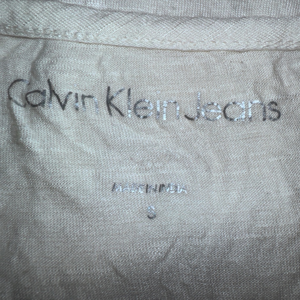 Calvin Klein Cream Ruffled Tank Top - Picture 3 of 6
